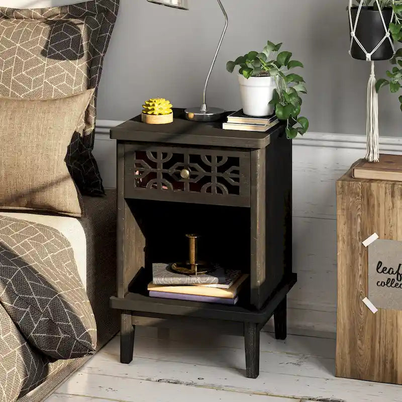 Retro Rustic Nightstand Solid Fir End Table Side Table with Hand Carved Front and Open Shelf for Boho, Farmhouse